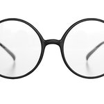 이 안경 끼면 <b>지독</b>한 컨셉충으로 오해 받냐고 ㅠㅠ