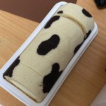 [사진ㅇ] 편의점에서 롤케이크샀는데 ㄹㅇ