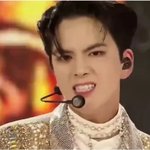 김녕<b>훈</b>은 아무리 무대에서 센 척해도