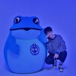 [모두드루와] 샤이니 남돌 최초로 <b>소주</b>광고 모델인듯