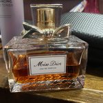 [댓글부탁해] 디올 <b>블루밍</b>부케 써본사람만 들어와줘..