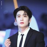 태어날 때부터 <b>완성형</b> 미남 아니었을까?