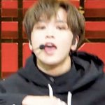 [NCT] <b>앞니</b> 두톨 갖고 싶다...