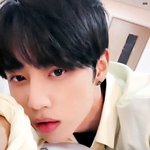 [더보이즈] 아 김선우 이쁜 짤 좀 가져왔는데 보고가