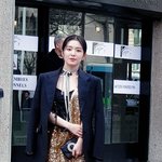 아이린 피부 너무 하얗다못해 <b>창백</b>해