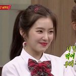 아이린 웃을때 <b>표정</b> 진짜 귀엽지않아?