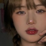 <b>이분</b> 누군지 아는사람....