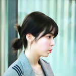 머리 <b>대충</b>묶은거같은데 이렇게예쁠수있나