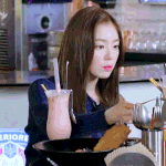 미친 얘들아 아이린 먹는거봐 개<b>졸</b><b>귀</b>