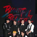 <b>온</b>앤<b>오프</b> 쇼케이스 의상봐 너무 이뻐ㅠㅠ