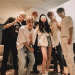 [NCT즌] 야 근데 그 제노 그 사진 다른 것두 있음 <b>뒷</b>북인가??