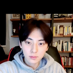 이 옷 어디껀지 아는사람