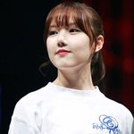 <b>선한</b> 이목구비에 힐링까지 되는 여돌