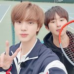 [방탄소년단] 테니스 <b>코치</b>님이었던 분 ㅋㅋㅋㅋㅋㅋ
