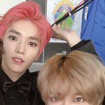 [무한분열] 이 사진 둘이 쌍둥이 <b>처럼</b> 나오지 않았냐