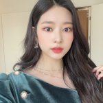 김민주 포니테일 <b>로우</b> vs 하이