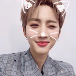 [펜타곤] <b>컨포</b>뜨면 팬톡 난리날듯