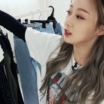 <b>지젤</b> 영상 보는데
