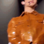 [NCT] 루카스 실물 간접 <b>체험</b>짤