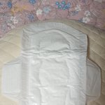 [이것좀봐줘] <b>생리대</b> 안에뭐가잇어요