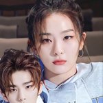 야 이거 슬기 남자 버전있잖어