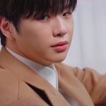 [댓글부탁해] 쌍수했는데 <b>자연인</b> 척 하고싶어