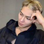 송민호 얼굴<b>자랑</b>