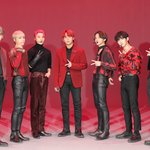 [에이티즈] 윤호 위에 유독 <b>여백</b> 없는거 존웃