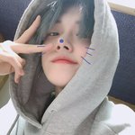 [댓글부탁해] 나 미친여름 소장본 있는데