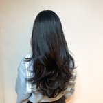 얘들아 나 미용실에 레이어드컷하고 <b>c</b><b>컬</b>하러 왔는데