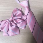 넥타이 <b>리본</b> 골라줘