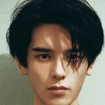 나 내일 렌즈 그레이 낄 건데 추천좀 해주라!