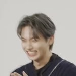 [세븐틴] <b>준휘</b> 입 좋아하는 쌔럼 없나 ?