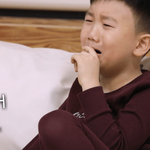 우는 오빠 달래는 <b>하영</b>이