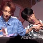 [세븐틴] 내 웃참 짤