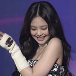 블랙핑크 제니 지수 로제 <b>리사</b> 블핑