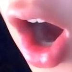 [NCT즌] 앞니두톨만 <b>도톰</b>한 입술에 뽀짝하게 나와있는거