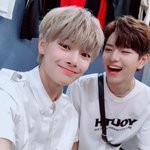 얘들아 6살 차이 남동생이 안귀야움?