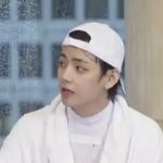 김태형 <b>이사진</b> 완전 어려보인다