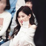 제니 <b>리사</b> 지수 로제