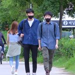 근데 남자들 다리두께있잖아