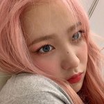 [댓글부탁해] 이 사진 예리 펄 뭐 쓴 걸까