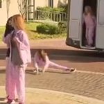 널 <b>유혹</b>해 삼킨건 블랙맘마