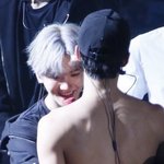 몸짱 <b>세훈이</b>가 부러운 백현이
