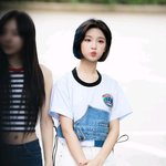 <b>이분</b> 누구셔