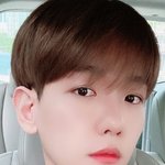<b>백현</b> 셀카