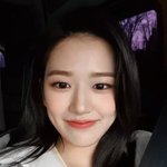 와 안유진 <b>브이</b>앱 얼굴봐