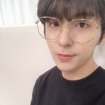 [골든차일드] <b>성윤</b>이 안경 정보 좀ㅠㅠ