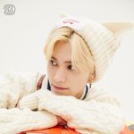 [NCT] 작년 파트투 출발앨범 자켓 <b>아이템</b>들 나름 귀엽지 않아?