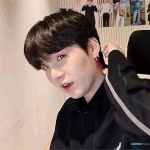 [방탄소년단] 네 저어 처음으루 뒷머리 기르는 중이예요